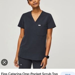 Figs One Pocket Scrub Top Night Sky